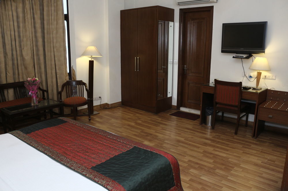 Fabhotel Goodwill Gk 1 New Delhi Exterior photo